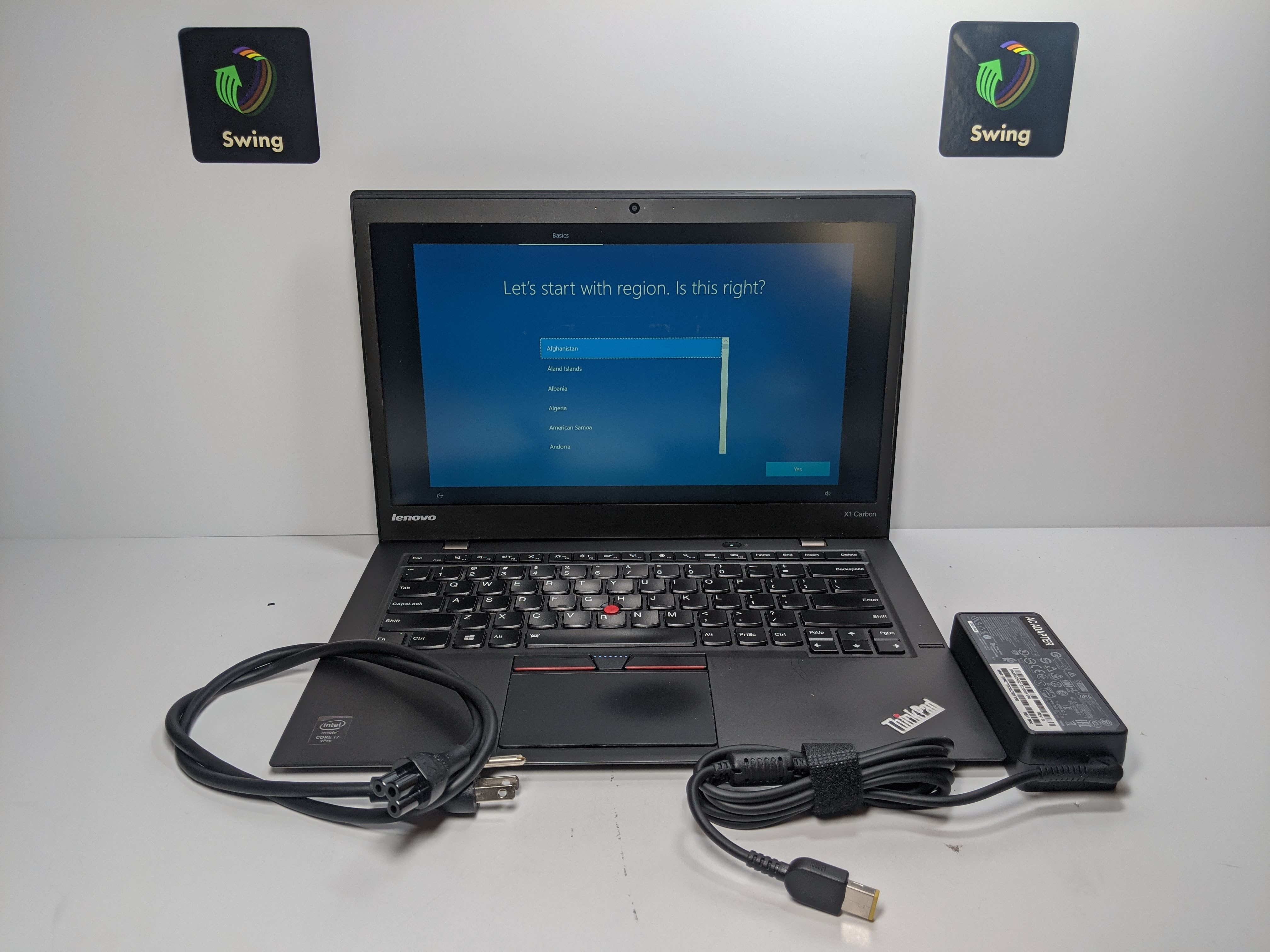 pic of LENOVO ThinkPad X1 Carbon 3rd Gen 14" FHD I7-5600U 256GB SSD 8GB W10P