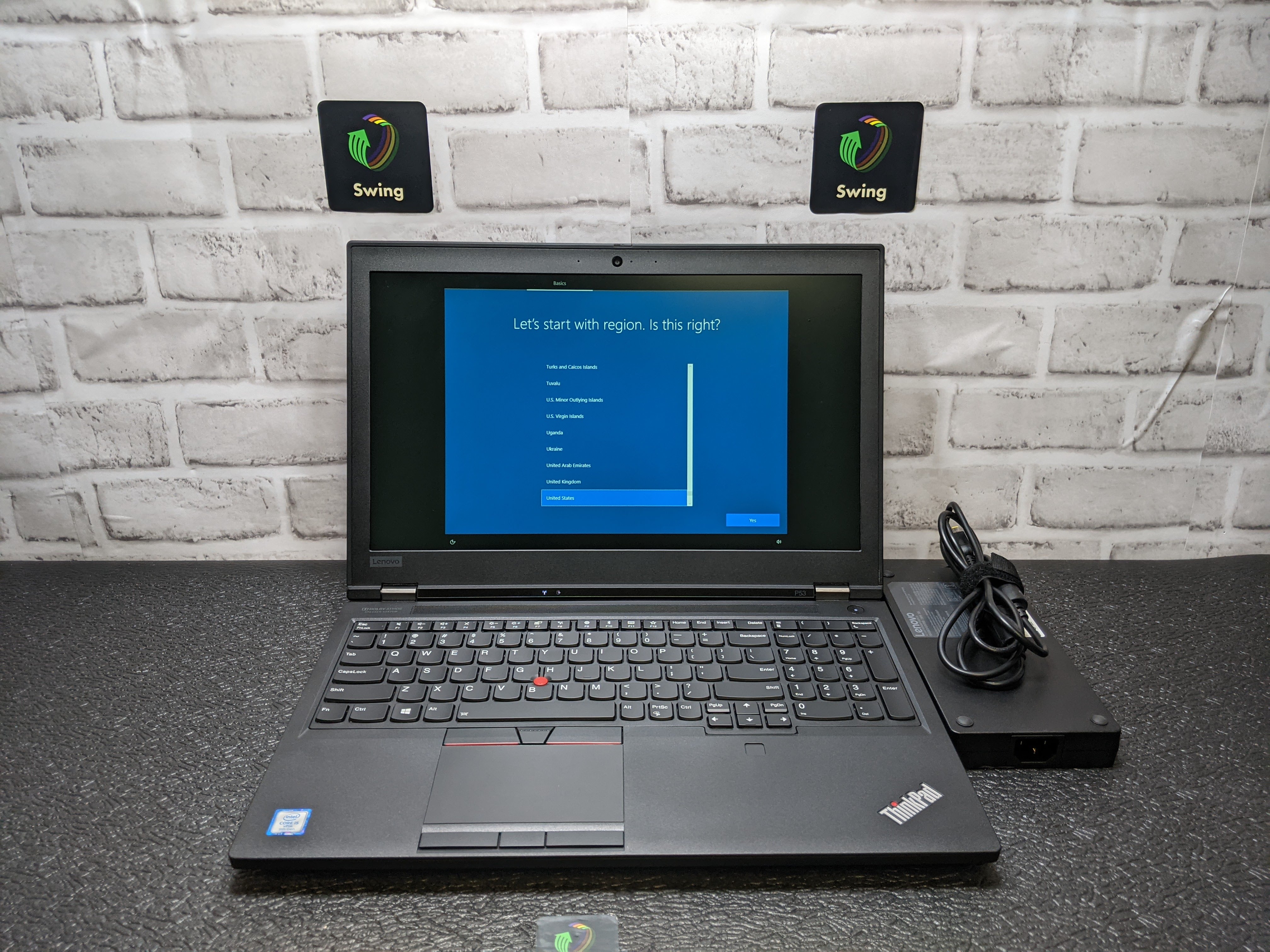 pic of Lenovo Thinkpad P53 15.5" FHD I5-9400H 256GB SSD 8GB W10P Quadro T1000